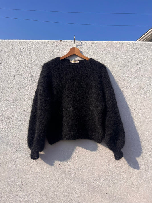 CLARA - Collarless Fluffy Sweater